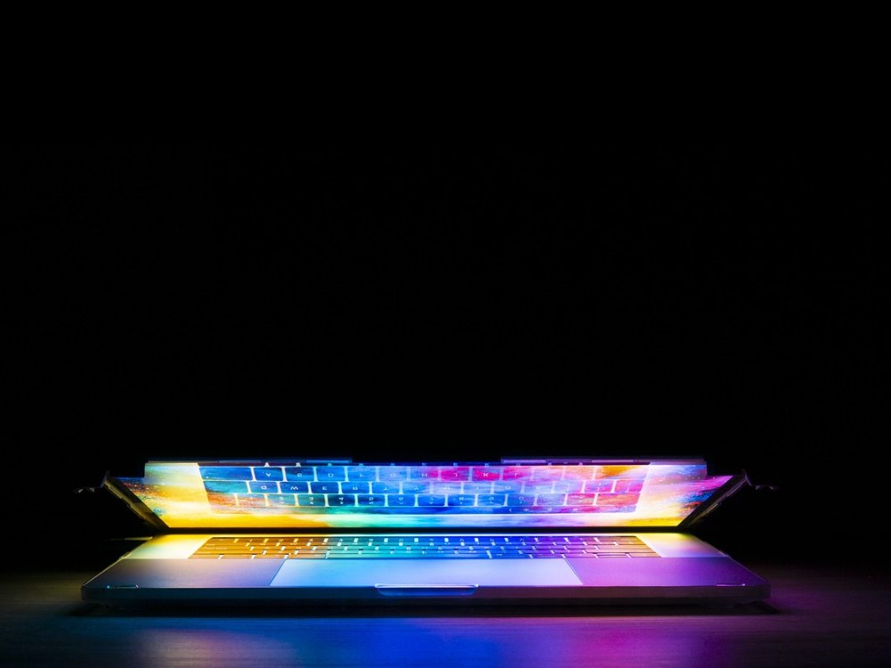 GlowUp Social — contenido digital